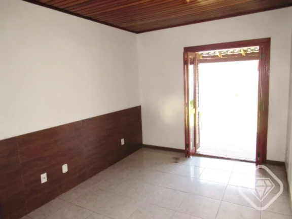 Imagem Casa Térrea acolhedora com pátio amplo. 

Imóvel aconchegante em rua tranquila do bairro Hípica,...