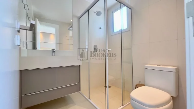 Imagem Apartamento com 3 suítes à venda no Centro de Balneário Camboriú/SC