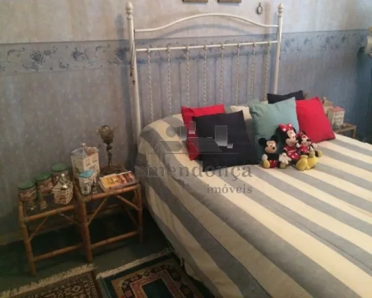 Imagem Apartamento à venda em Higienópolis, com 180m² de área útil, 3 dormitórios, 1 suíte, 1 vaga d...
