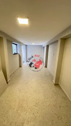 Imagem Sobrado moderno, espaçoso e recém-reformado com acabamento impecável! SAnto André bairro Camilópolis