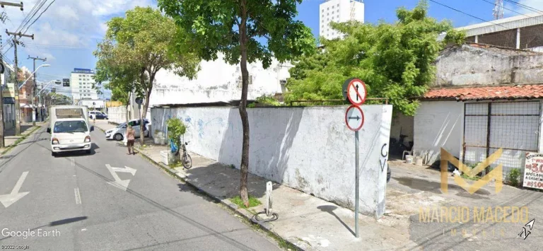 Imagem Terreno à venda, 312 m² por R$ 1.800.000,00 - Centro - Fortaleza/CE