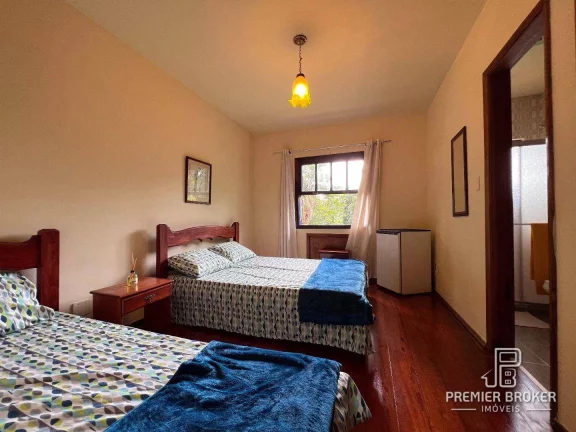 Imagem Casa com 9 dormitórios à venda, 760 m² por R$ 1.590.000,00 - Fazenda Suiça - Teresópolis/RJ