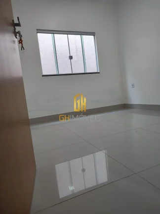 Imagem Casa com 3 quartos no Sítio Santa Luzia, em terreno com 330m² com 155m² de área construída poss...