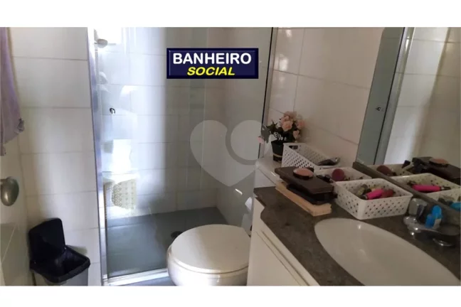 Imagem Apartamento à venda com 3 quartos, sendo 1 suíte, no condomínio Vila Toscana, São Paulo - SP