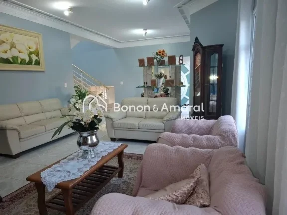Imagem Esta excelente casa está localizada no Parque Alto Taquaral, próxima ao shopping Dom Pedro, em Cam...