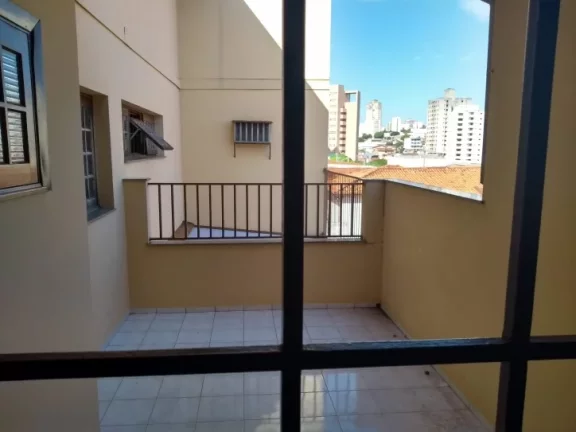 Imagem Casa em excelente localização próximo as principais avenidas