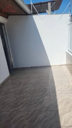 Imagem Casa para locação - 2 dormitórios e vaga de garagem