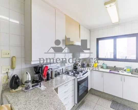 Imagem Apartamento de alto padrão em rua muito cobiçada na Vila Madalena.