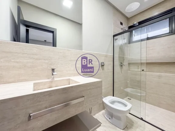 Imagem Casa em alto padrão no Condomínio Sun Lake à venda