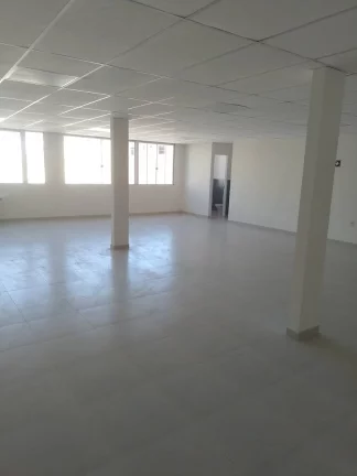 locação sala comercial no centro de Macaé RJ. 130M2 primeira locação