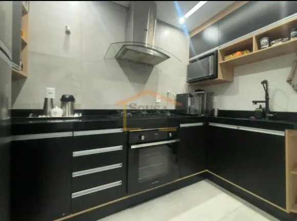 Imagem Apartamento com 88 m², totalmente reformado, com armários planejados em todos os ambientes, 2 dorm...