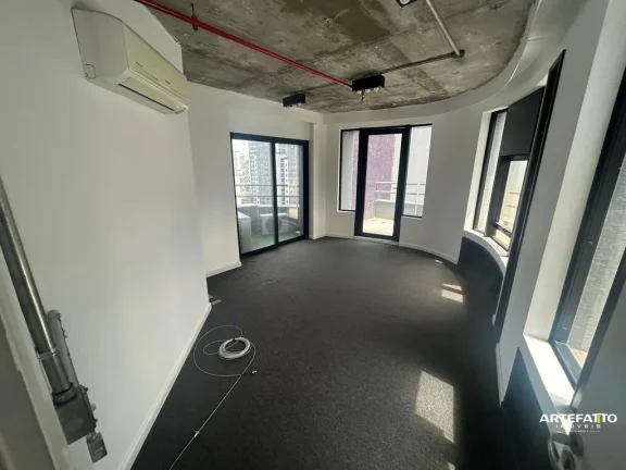 Imagem Sala Comercial com privacidade (andar semi exclusivo)- Próximo a ponte Estaiada