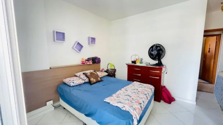 Imagem Excelente apartamento na Ocian 2 dormitórios 1 suíte!!!
