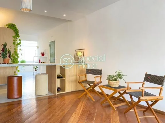 Imagem Lindo apartamento reformado em Higienópolis. São 185m² de área privativa, 03 suítes e 02 vagas ...