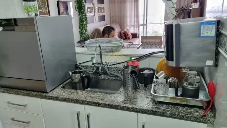 Imagem Oportunidade Única na Vila Vermelha!