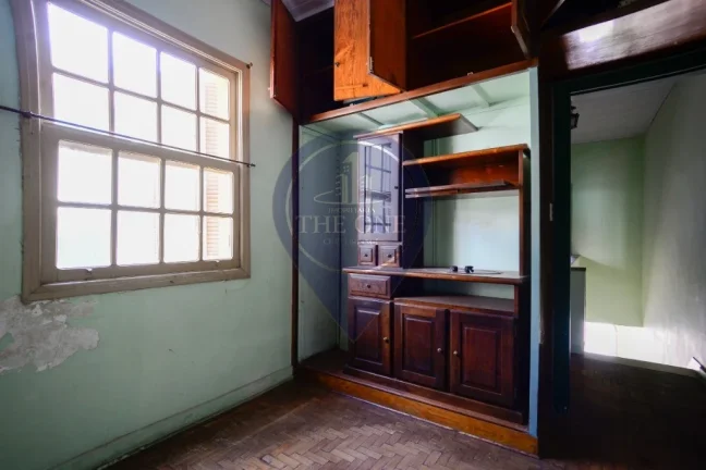 Imagem Oportunidade única: casa à venda em São Paulo-SP, Aclimação - 4 quartos, 2 salas, 2 banheiros, 2 vagas, 163 m² de área.