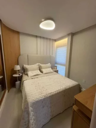 Imagem Casa alto padrão em condomínio fechado, 4 suítes sendo 1 master e 4 vagas, em Camboriú/SC