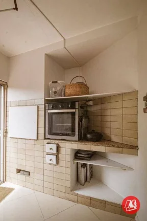 Imagem Casa de 306 m.² no bairro Santo Antônio