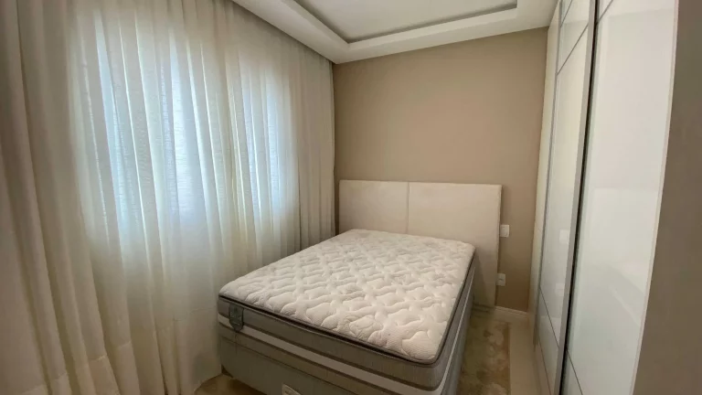Imagem Apartamento com 3 dormitórios sendo 3 suítes e 3 vagas de garagem em Balneário Camboriú/SC
