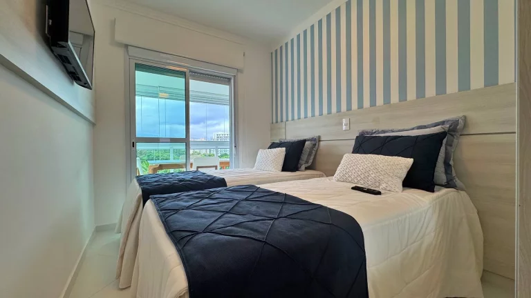 Imagem Apartamento com 3 dormitórios à venda, 101 m por R$ 2.900.000,00 - Riviera