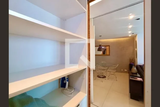 Imagem Apartamento à Venda - Leblon, 1 Quarto, 58 m2