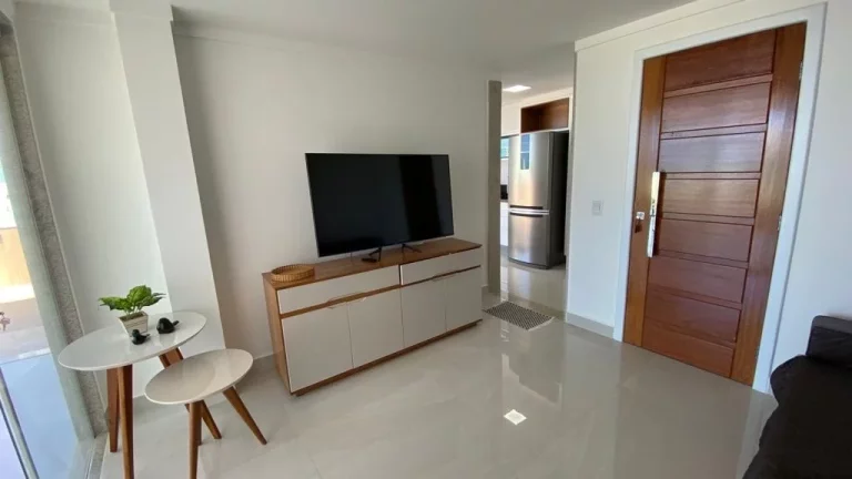 Imagem Cobertura Linear, 04 Quartos, 02 Suites, Area de Lazer, Jacuzzi, 03 Vagas de Garagem, Vista p/ o Mar, Praia do Morro, Guarapari - ES