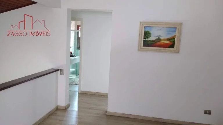 Imagem Casa em Condomínio Fechado - 310m² - 5 dormitórios