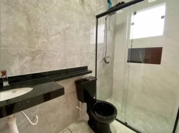 Imagem Casa para Venda em Mongaguá, Santa Eugênia, 3 dormitórios, 1 suíte, 1 banheiro, 2 vagas