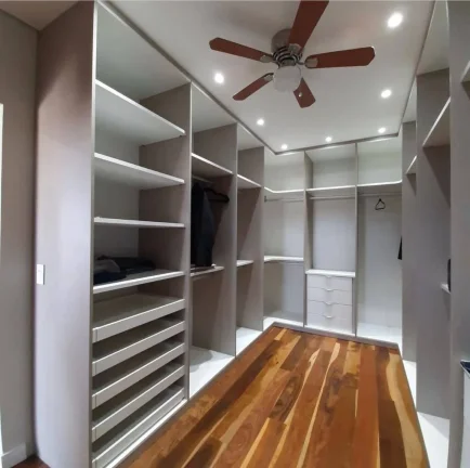 Imagem Casa de Alto Padrão no condomínio Colinas de São Francisco