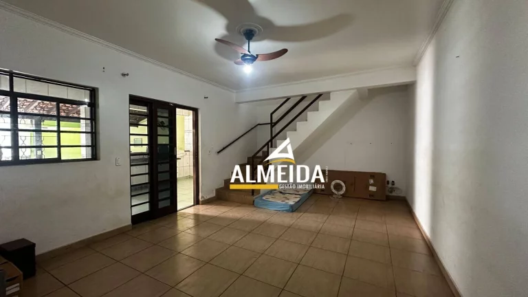Imagem Casa com 3 dormitórios à venda, 252 m² por R$ 630.000,00 - Jardim D'itália - Santa Gertrudes/SP