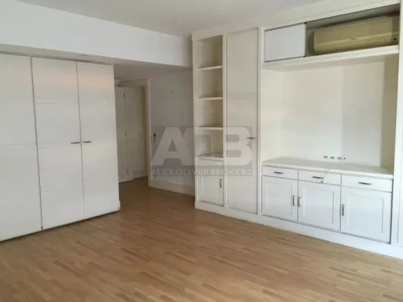 Imagem Cobertura à venda na Atlântica, 4quartos, 3vagas, 653m2, Frontal Mar.