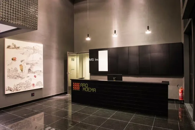Imagem Conjunto Comercial para Locação em Indianópolis, São Paulo-SP: 1 sala, 1 vaga, 46m² de área.