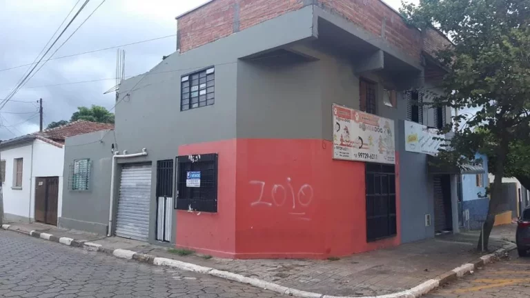 Imagem Imóvel Residencial e Comercial á venda no centro de Tatuí/SP