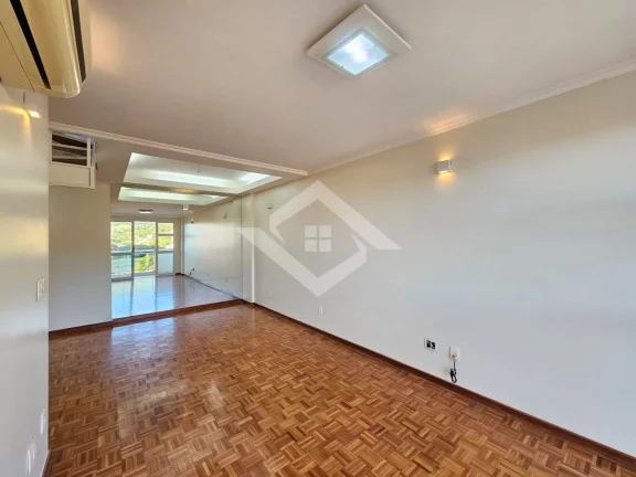 Imagem Cobertura Duplex à Venda na Freguesia: 4 Quartos no Reserva dos Pássaros