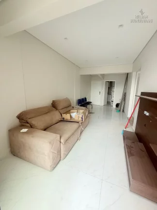 Imagem Cobertura Reformada com Espaço Gourmet – Vila Tupi, Praia Grande-SP