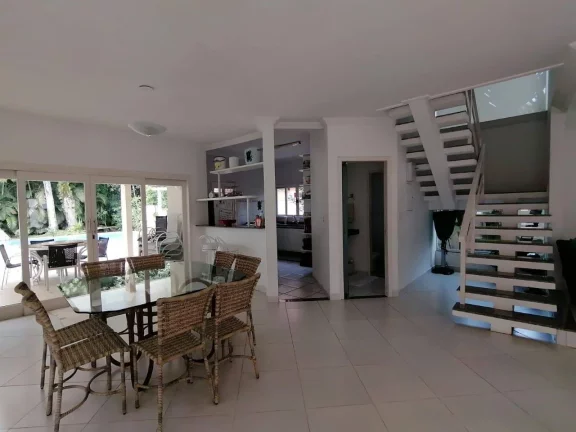 Imagem Casa mobiliada à venda na Riviera de São Lourenço, módulo 26.