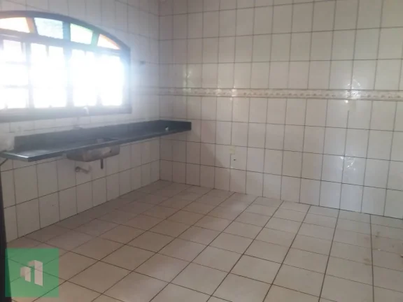 Imagem Casa à venda em Itobi, com 2 quartos