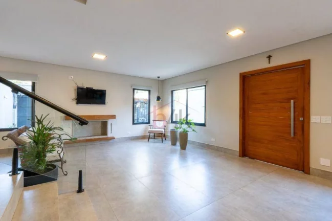 Imagem Casa de Vila no Brooklin: O Refúgio de 188m² na Av. Portugal