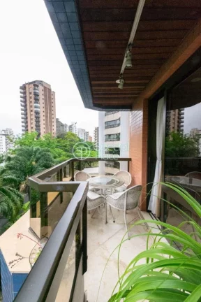 Imagem Lindo apartamento de alto padrão, com ambientes bem planejados, com uma excelente localização em ...