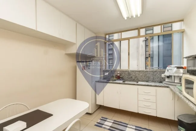 Imagem Oportunidade Única: Conjunto Comercial à Venda em São Paulo - 2 Salas, 4 Banheiros, 202m² na Consolação!