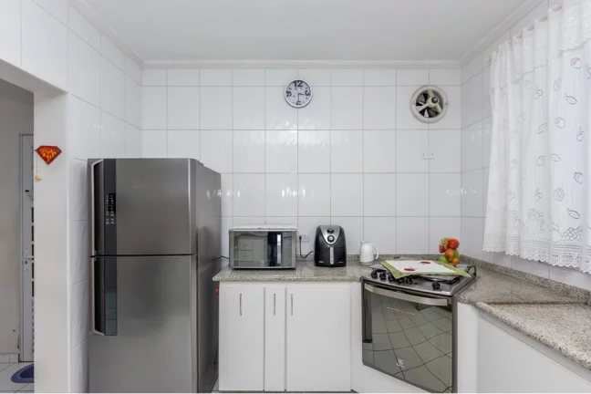 Imagem Aconchegante Sobrado em Perus: 135m², 3 quartos, 3 banheiros, 1 suíte, 2 vagas cobertas