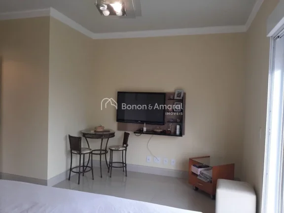Imagem Linda e aconchegante casa com 3 suítes (2 com terraço), 5 banheiros, hall de entrada, sala de esta...