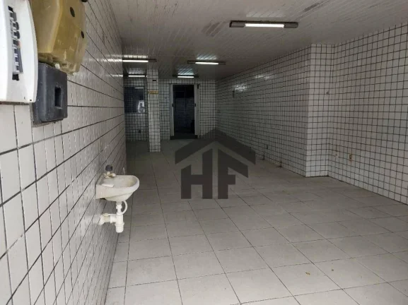 Imagem Casa com 03 Quartos e Loja no Engenho do Meio, Recife
