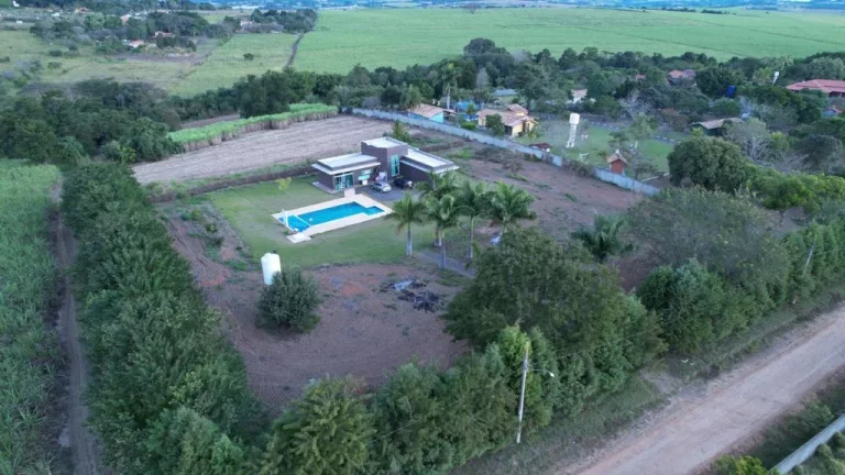 Imagem Chácara a Venda com 160m², 03 dormitórios, sendo 02 suítes - Bairro Boituville, Boituva/SP