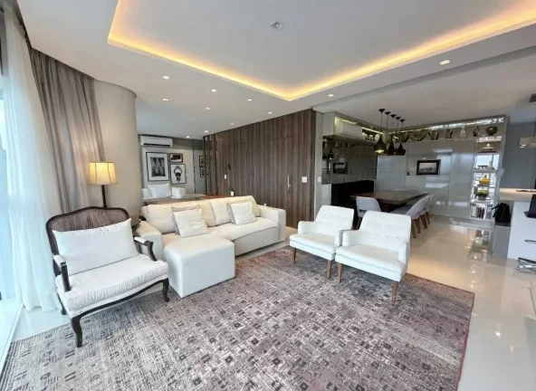 Imagem Apartamento com 3 dormitórios sendo 3 suítes e 3 vagas de garagem em Balneário Camboriú/SC