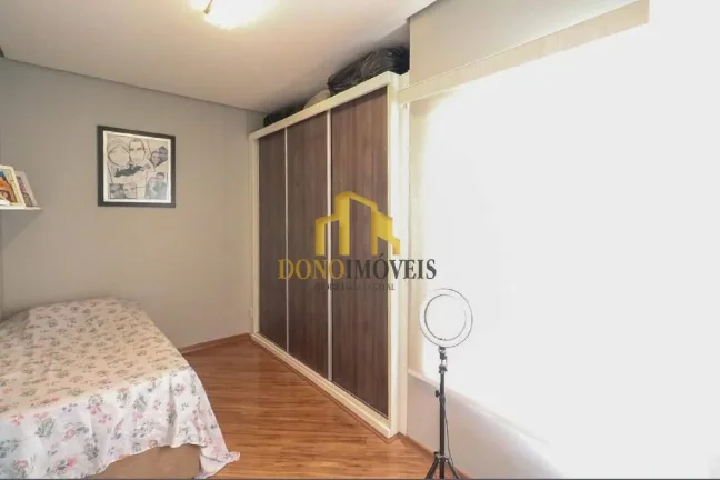 Imagem Sobrado amplo com 215 m², 3 dormitórios, Bairro Ceramica, SCS