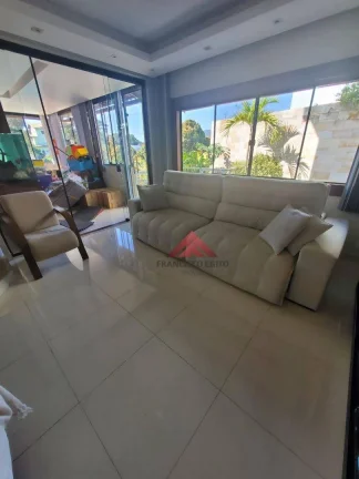 Imagem Casa triplex de alto padrão no Ubá 5.