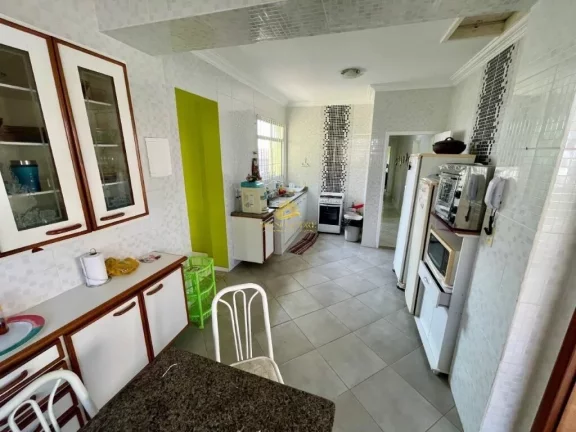 Imagem Oportunidade Única: Casa Ampla no Centro de Guarapari, Próxima às Melhores Praias
Apresentamos um...