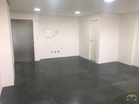 Imagem Sala comercial no The One - Avenida Jundiaí - ao lado da Anhanguera