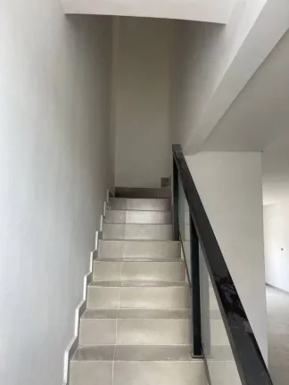 Imagem Sobrado com 2 dormitórios à venda, 92 m² por R$ 450.000,00 - Vila Maria de Maggi - Suzano/SP